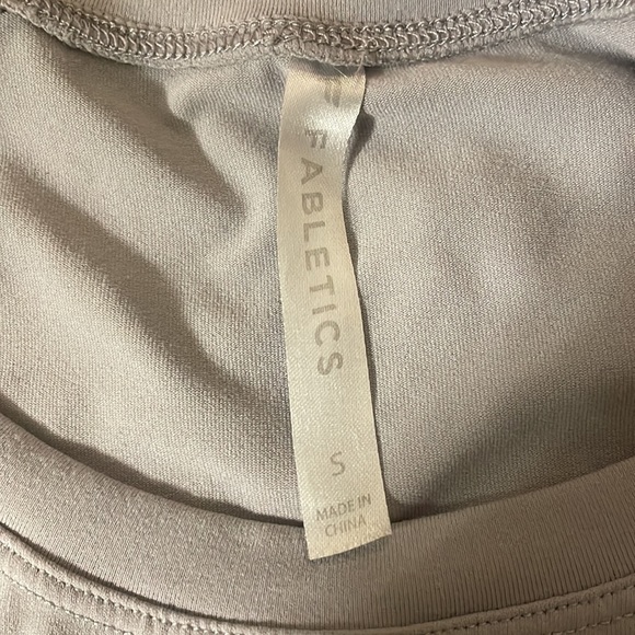 SOLD-Fabletics top - Picture 2 of 2